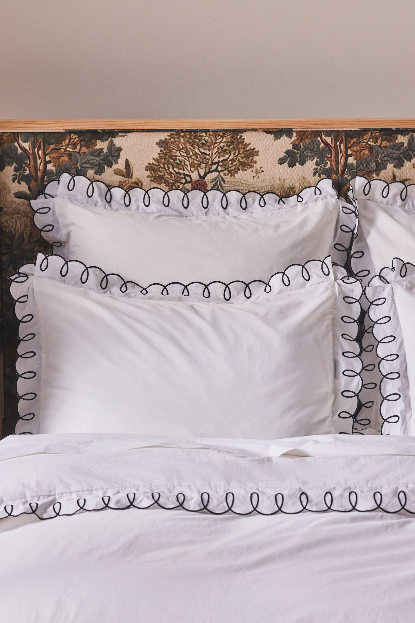 Maeve by Anthropologie Organic Cotton Looped Embroidered Duvet Cover