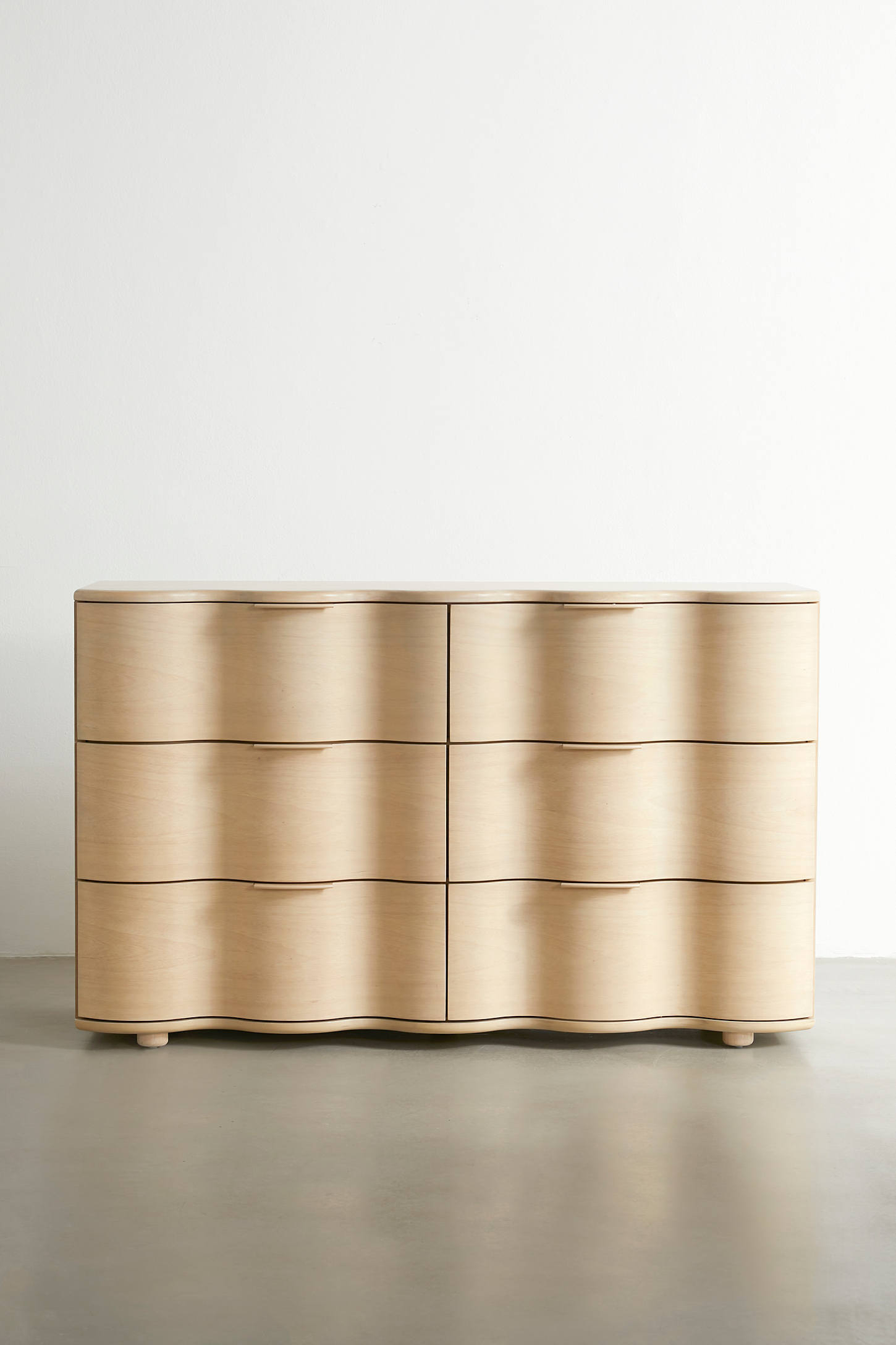 Aria 6-Drawer Short Squiggle Dresser