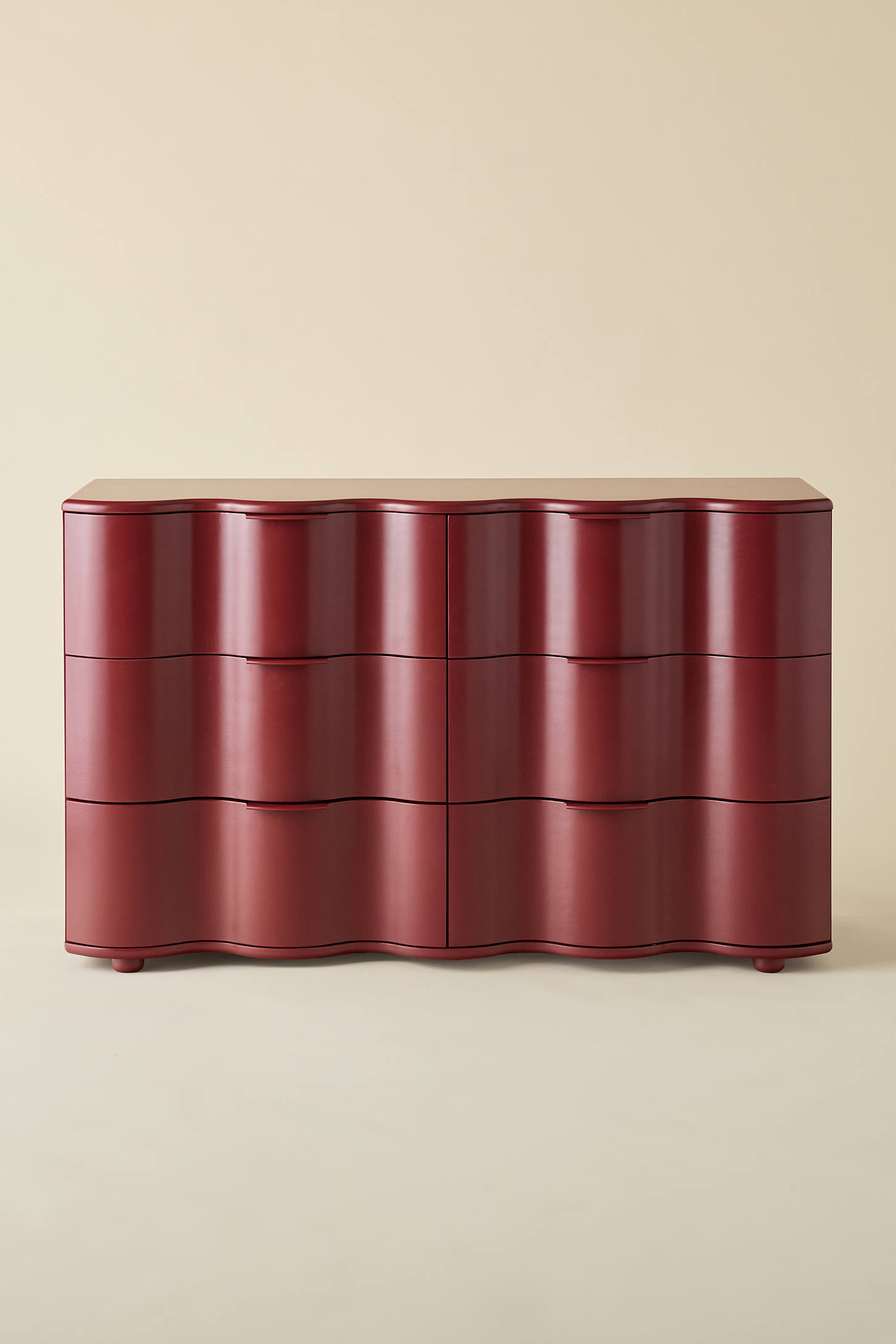 Aria 6-Drawer Short Squiggle Dresser