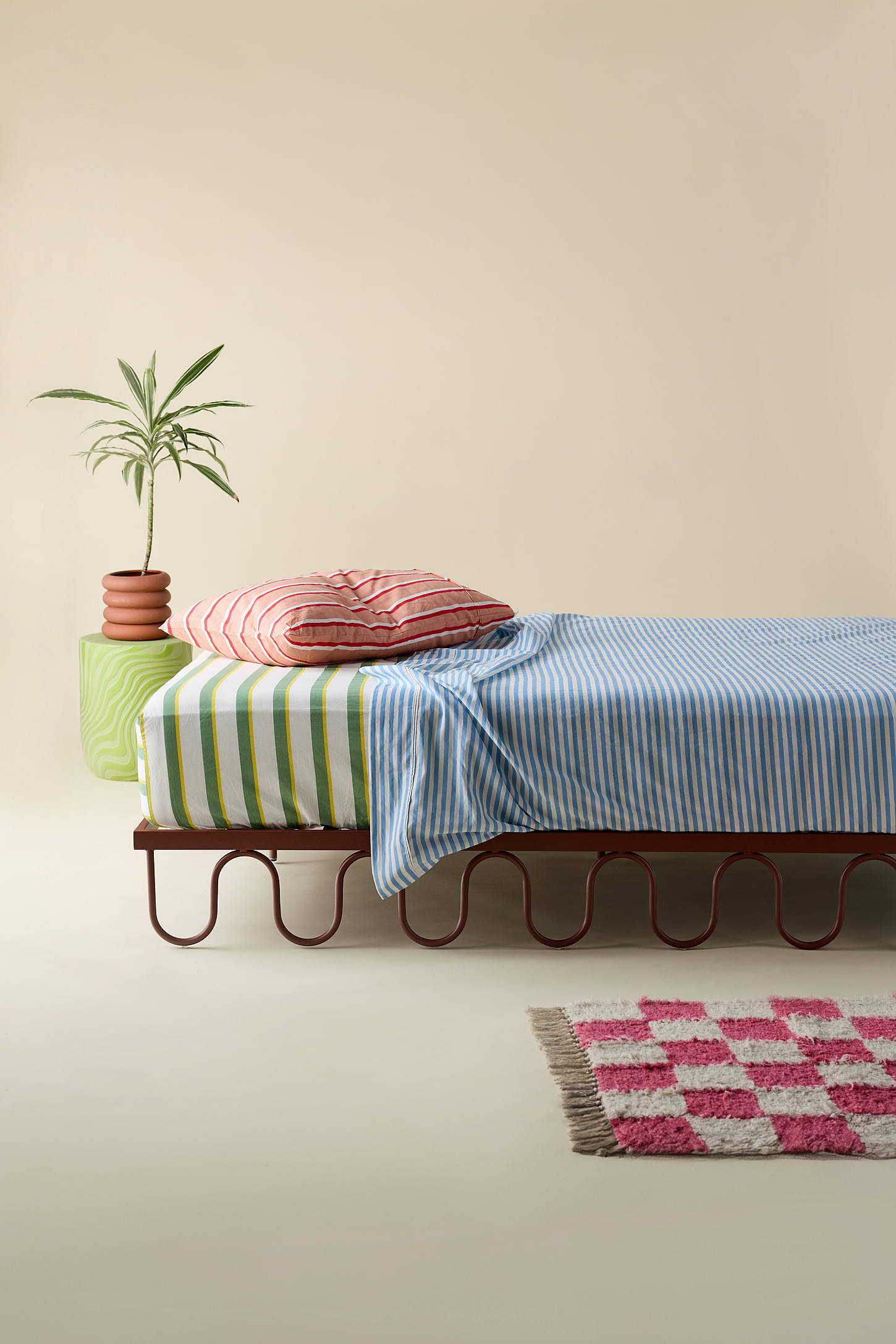 Lucie Squiggle Colorful Iron Bed