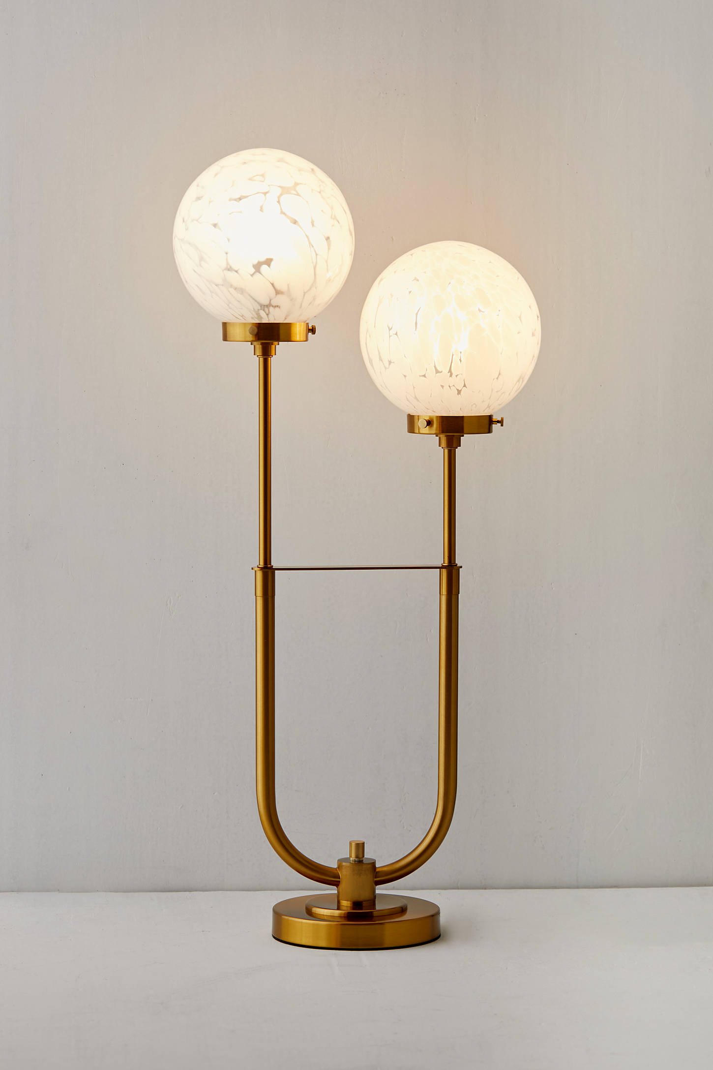 Tortoise Globe Table Lamp