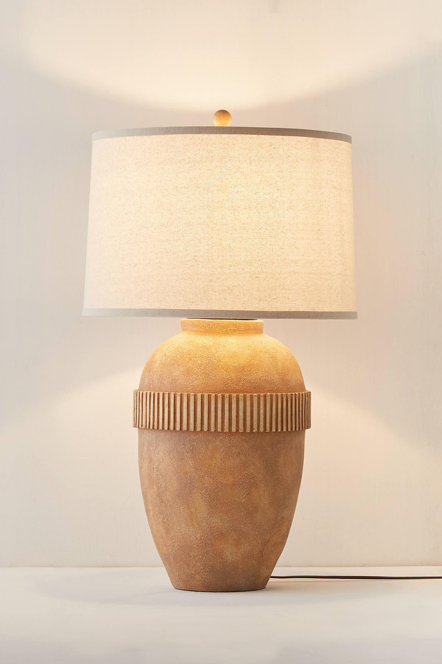 Groove Terracotta Table Lamp