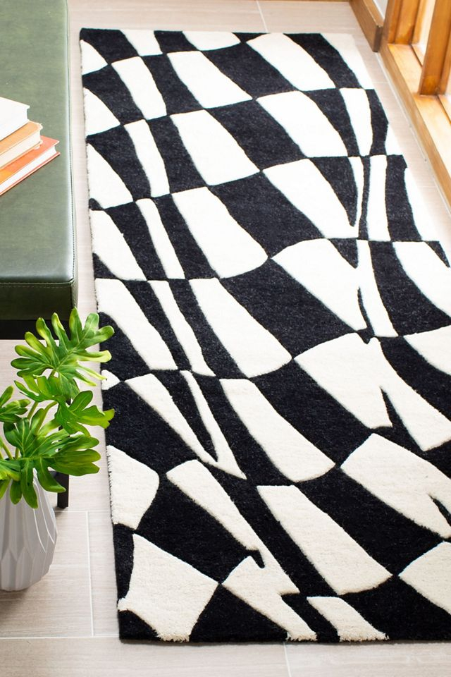 Dobbs Hand Tufted Rug