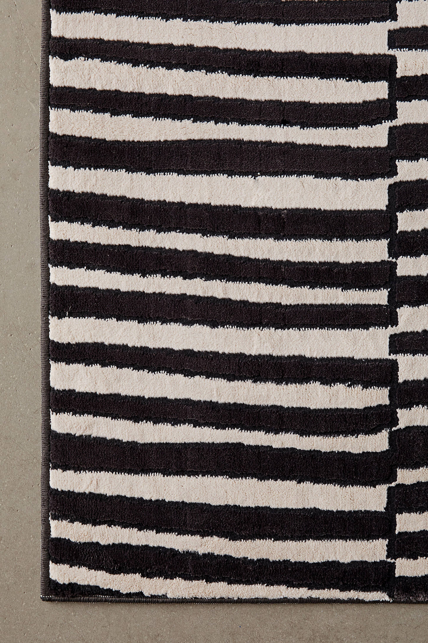 Static Tufted Rug
