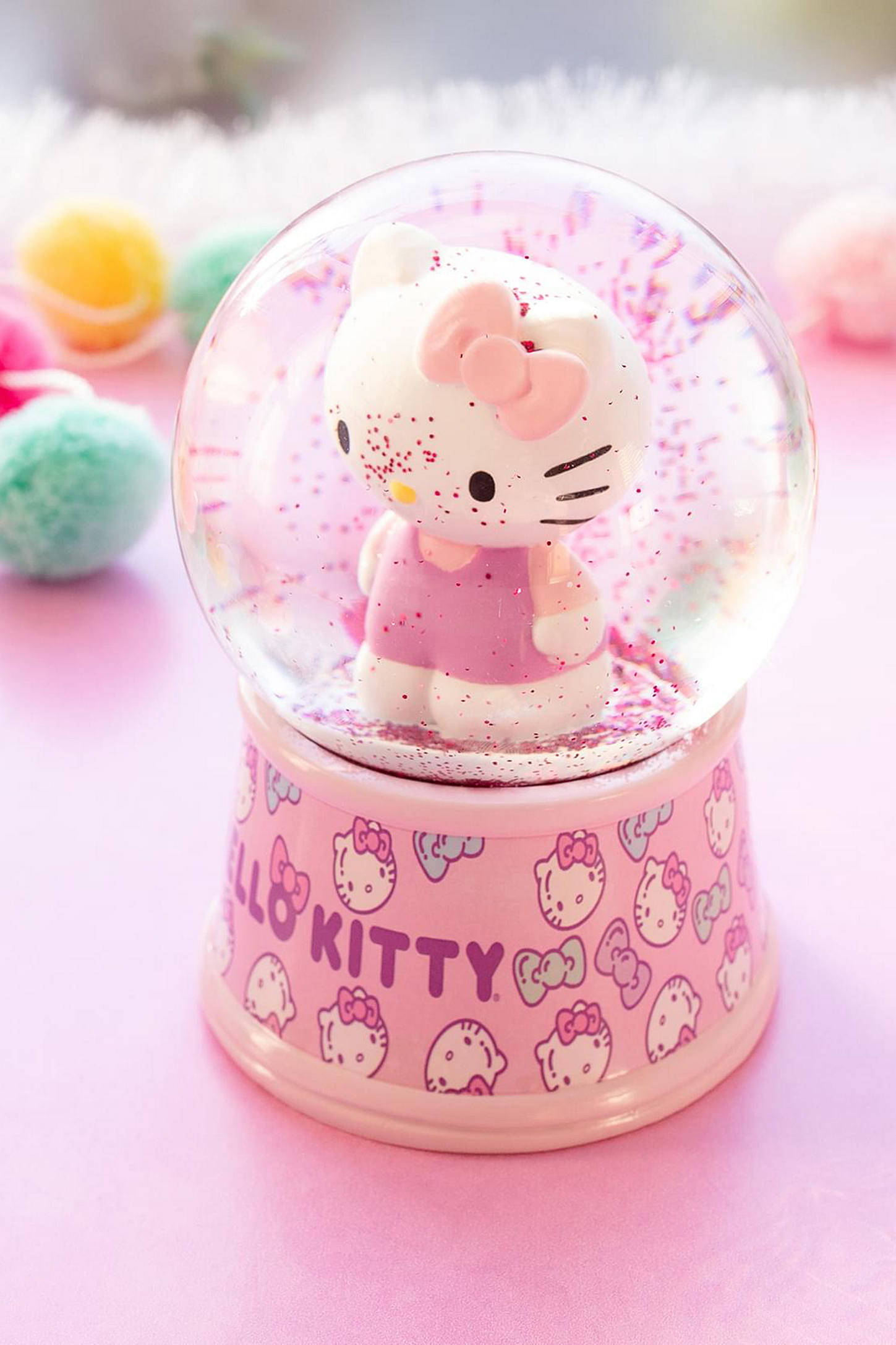 Sanrio Hello Kitty Light-Up 6" Snow Globe