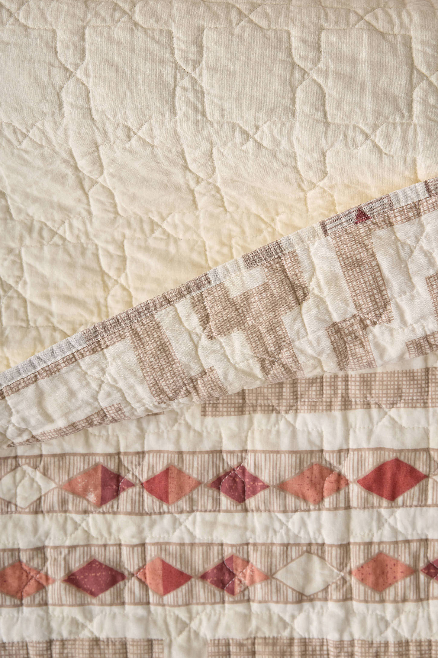 Jungalow Hypnotic Quilt Set