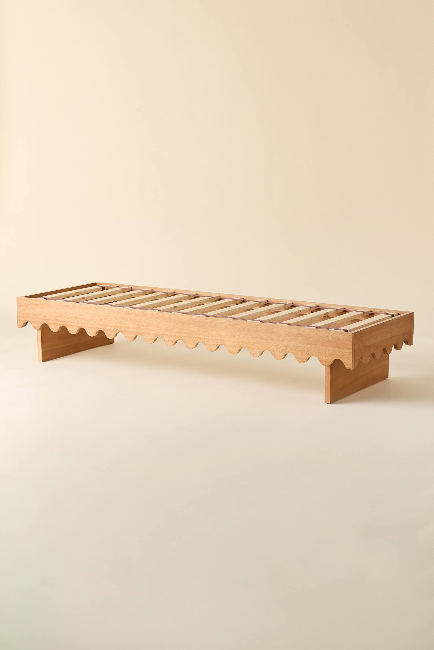 Roma Scalloped Wood Daybed