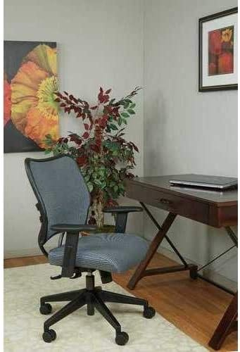 SPACE Seating Deluxe Chair with Blue Mistï»¿