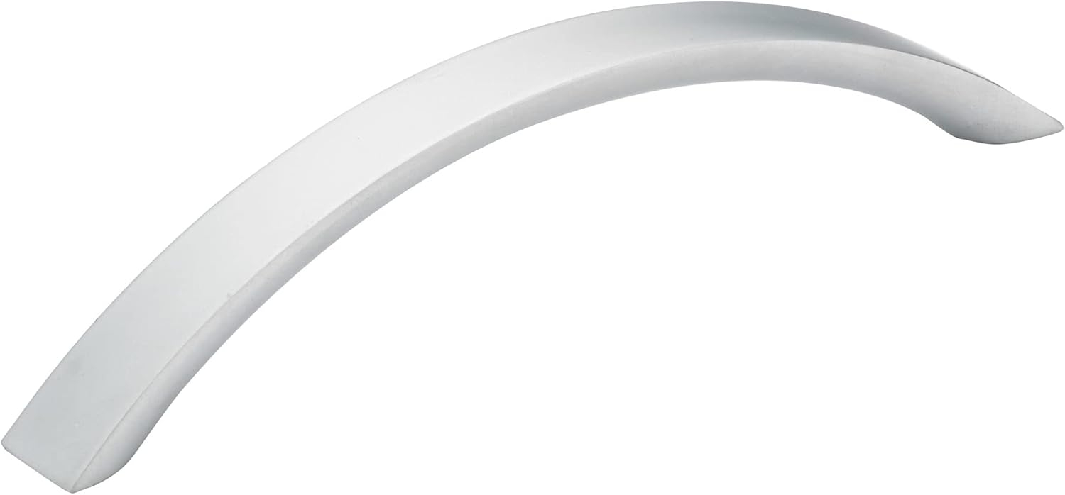 Richelieu Hardware BP39995165 Eringate Collection 5 1/16-inch (128 mm) Center-to-Center Matte Chrome Modern Cabinet and Drawer Pull Handle for Kitchen, Bathroom, and Furniture