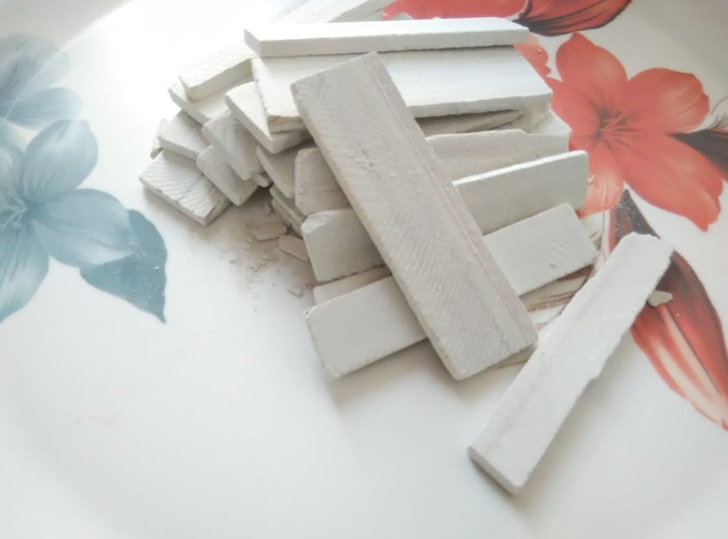 Red Slate Pencils 200 Grams