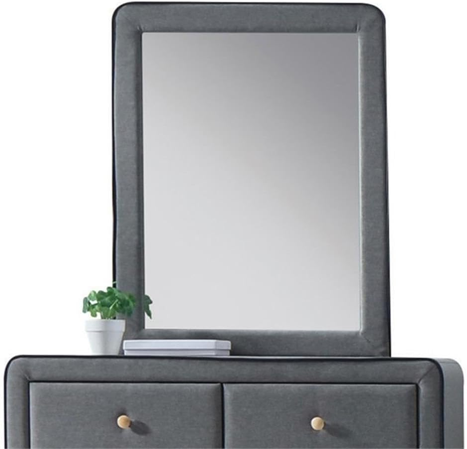 Valda Mirror