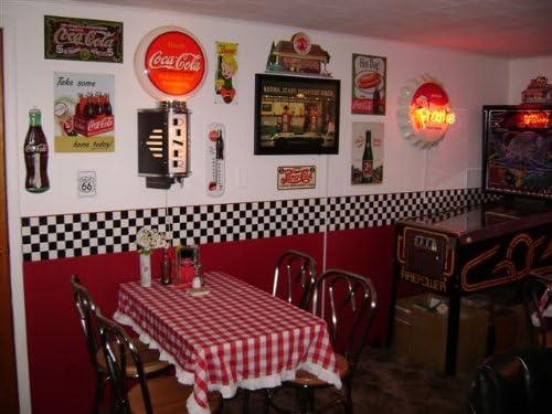 Checkered Flag Cars Wallpaper Border-9 Inch (Red Edge)