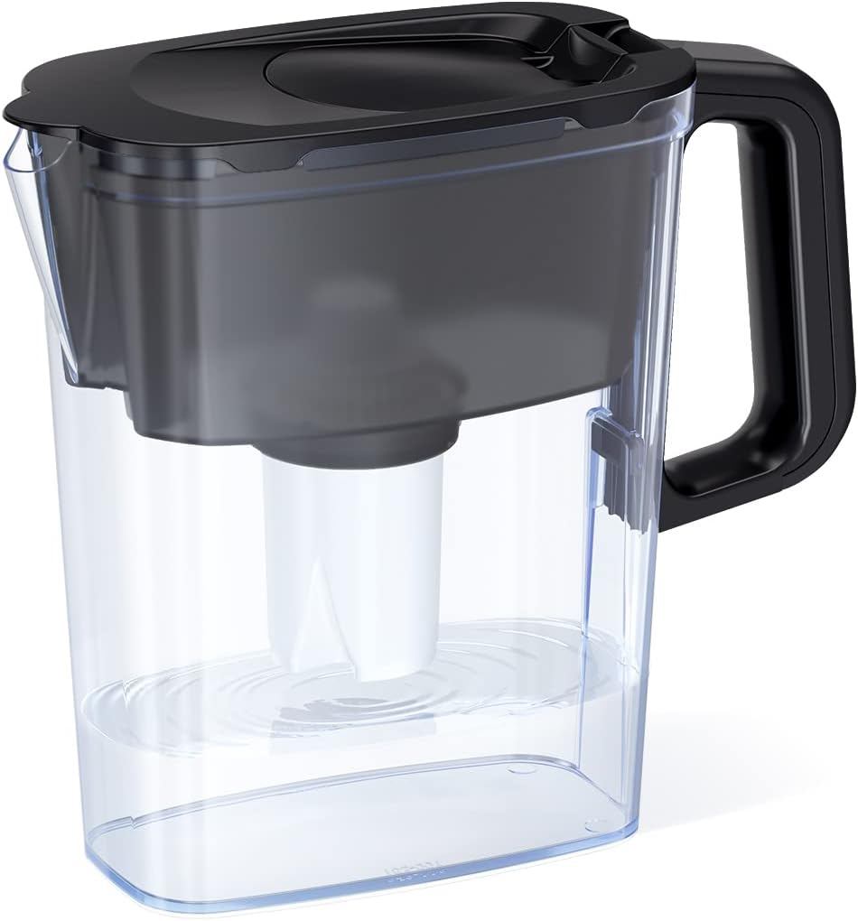 AQUAPHOR Compact 5-Cup Water Filter Pitcher - Black with 1 x B15 Filter - Fits in the Fridge Door - Reduces Limescale and Chlorine - Ideal for Five Cups