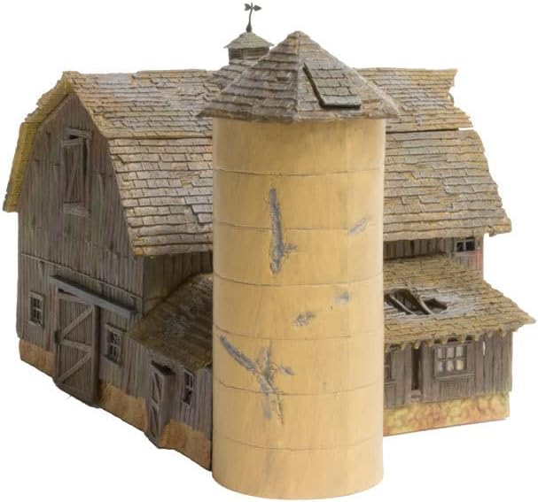HO Scale Weathered Brown Wooden Barn with Concrete Silo