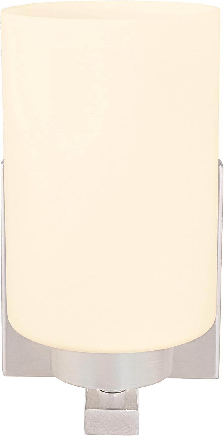 Aspen Creative 62218, One-Light Metal Bathroom Vanity Wall Light Fixture, 4-3/4" Wide, Transitional Design in Satin Nickel