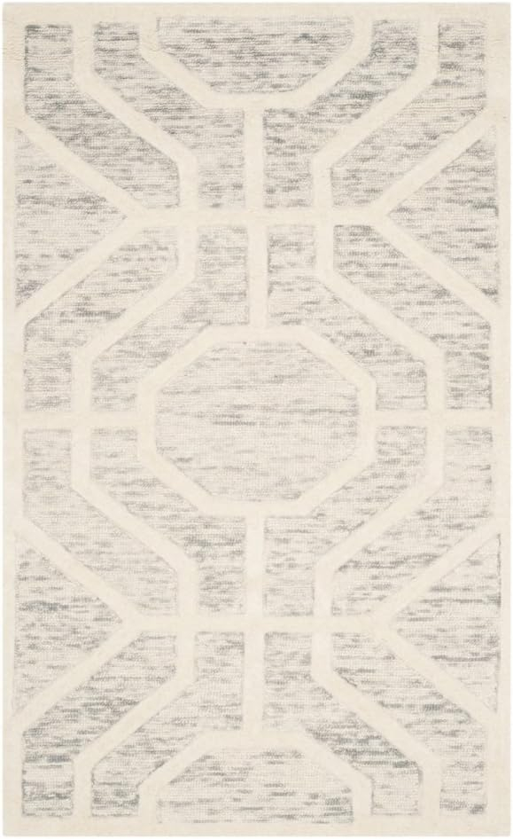 SAFAVIEH Cambridge Collection Area Rug - 5' x 8', Light Grey & Ivory, Handmade Moroccan Distressed Wool, Ideal for High Traffic Areas in Living Room, Bedroom (CAM726G)