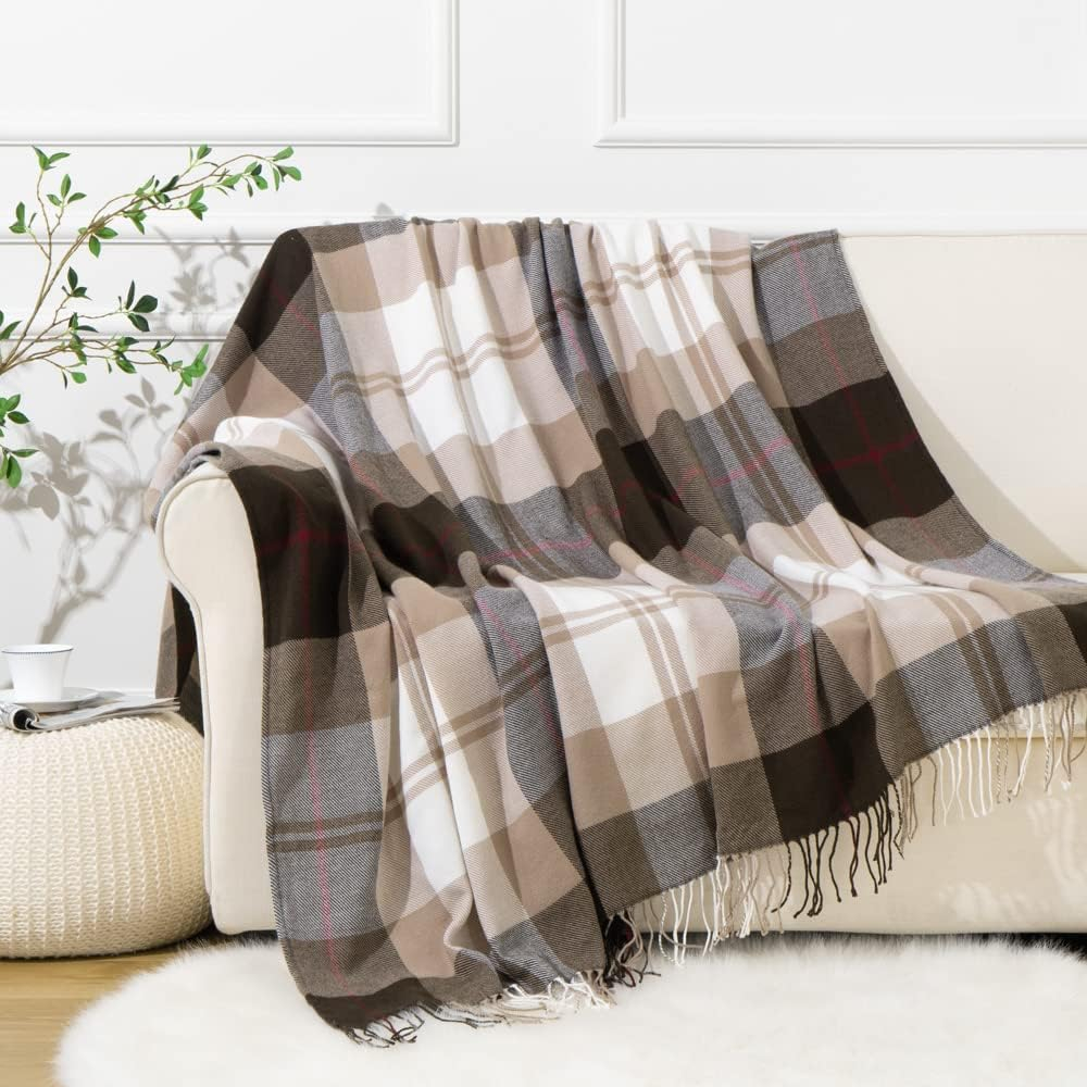 Battilo Classic Plaid Throw Blanket for Couch,Black&Beige,Buffalo Check Pattern Blanket for Picnic,50"x60"