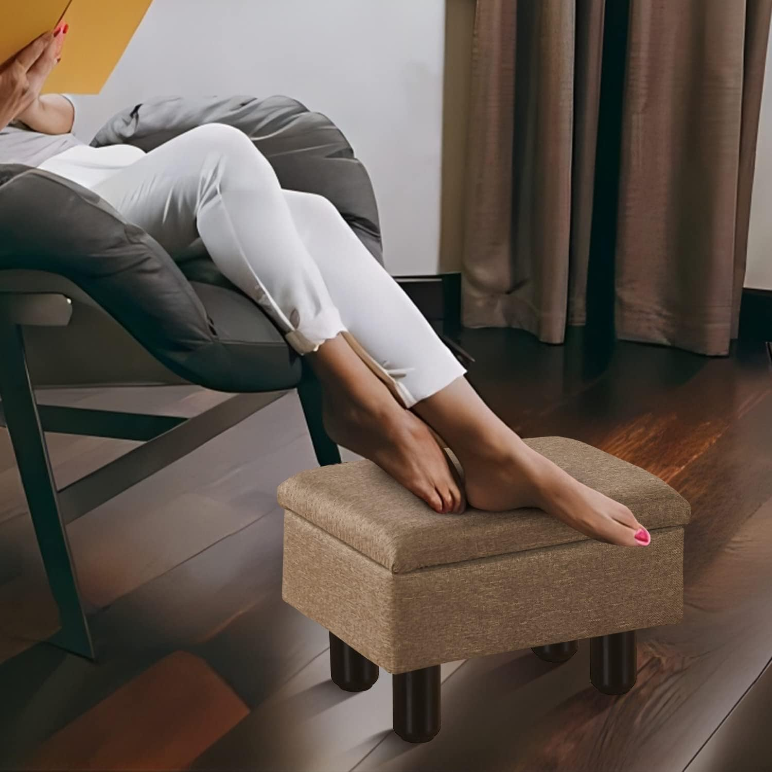 Cpintltr Linen Small Foot Stool Ottomans Multifunctional Footrest Storage Ottoman Upholstered Step Stool Seat with Solid Wood Legs Modern Accent Stools Suitable for Couch Living Room Bedroom Brown