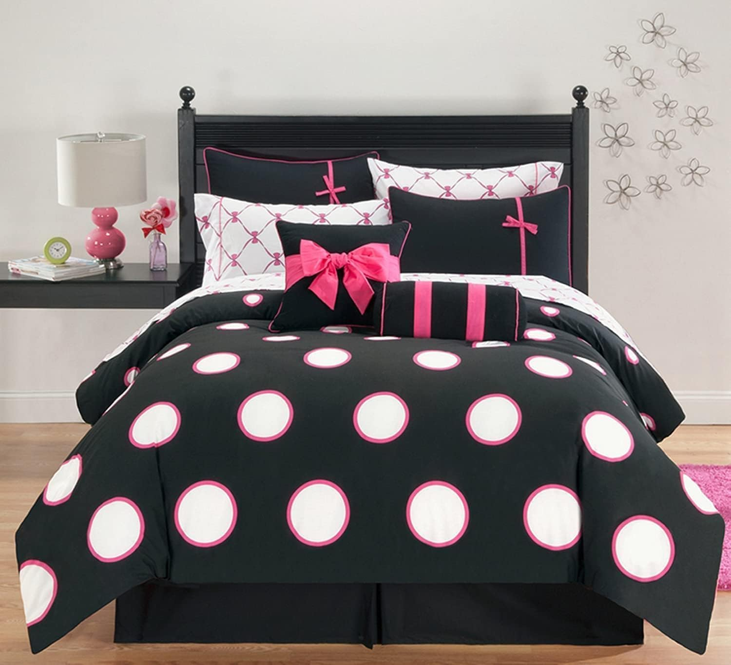 VCNY Home Kids' Sophie 8-Piece Black/Pink Polka Dot Polyester Bed in a Bag, Twin, Girls
