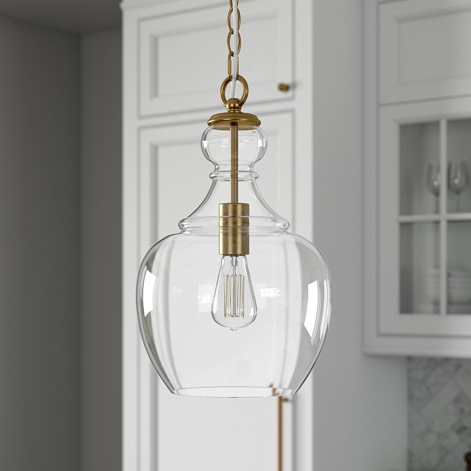 Evelyn&Zoe 11" Brass Metal/Glass Pendant