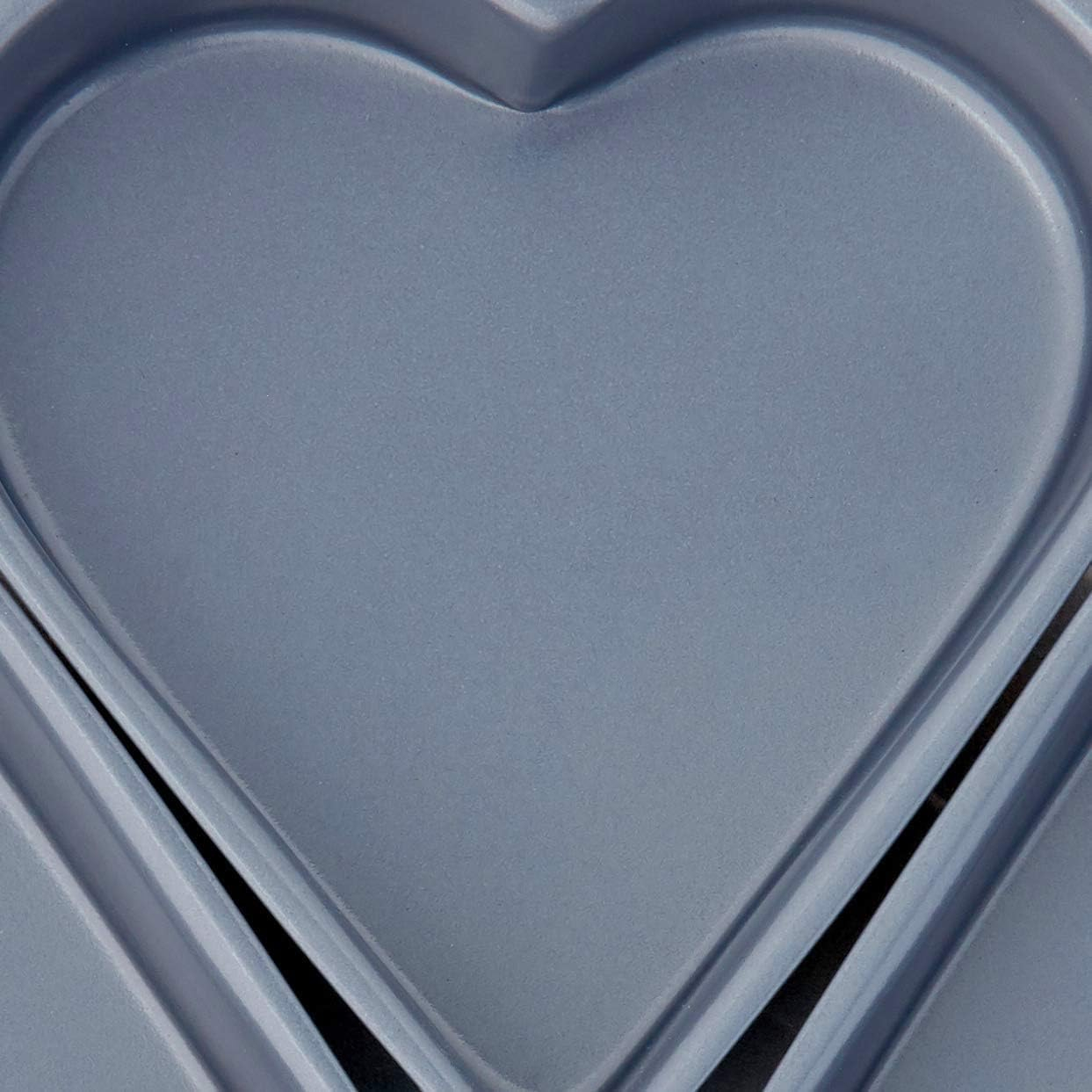 Fox Run Linked Heart Cake Pan, 4-Inch, Preferred Non-Stick