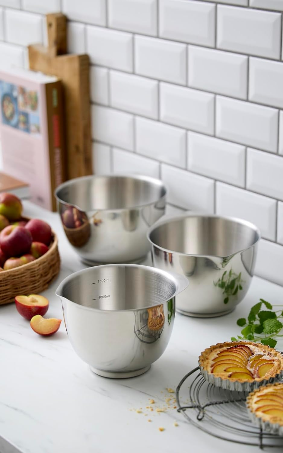 Stainless Steel Nesting Mixing Bowl Set with Lids
