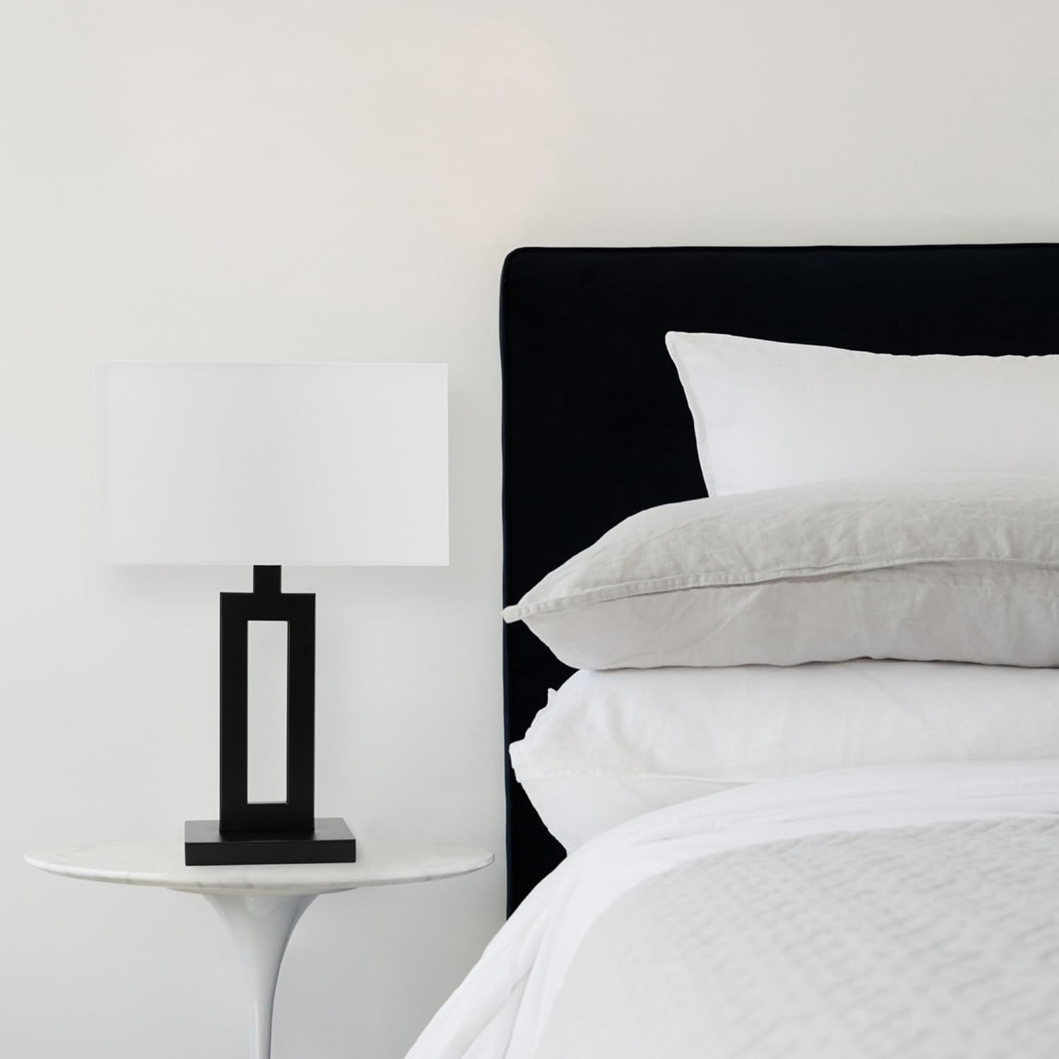 Globe Electric D'Alessio 20" Matte Black Table Lamp with White Linen Shade, 67045