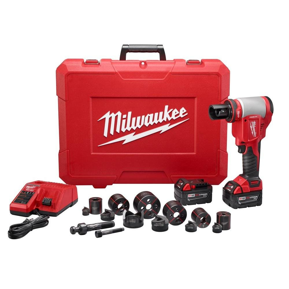 Milwaukee 2676-22 M18 Forcelogic 10-ton Knockout tool 1/2-Inch to 2-Inch Kit