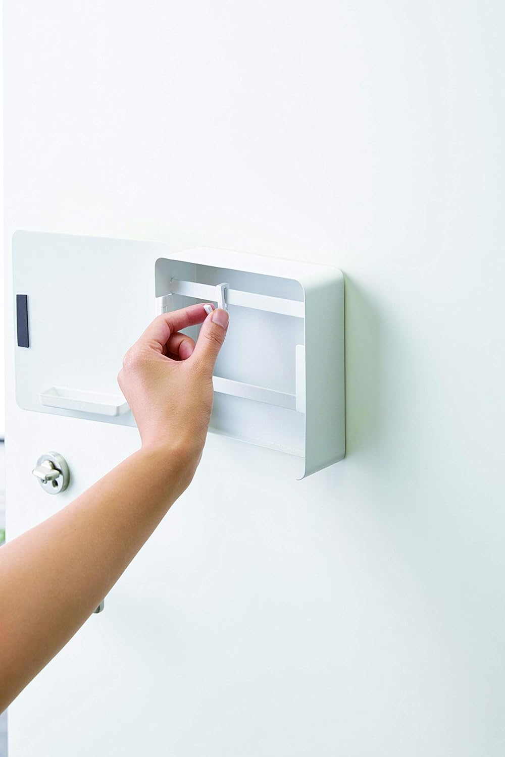 White Steel Magnetic Key Cabinet with Storage