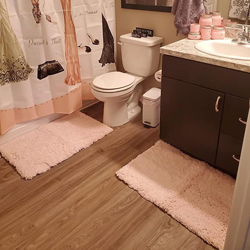 Sheepping Bathroom Rugs Microfiber Plush Bath Mat Machine Washable, Non Slip Rubber and Absorbency Bath Rugs for Bathroom Floor, Door and Sink, Rectangular Floor Mat,Light Pink,32"x 20"