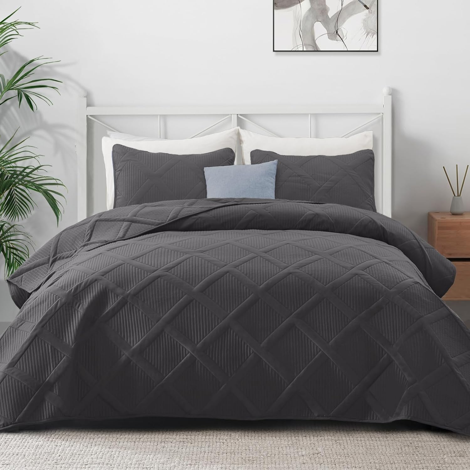 Exclusivo Mezcla Ultrasonic Twin Quilt Set, 2-Piece Lightweight Bedspreads Modern Striped Coverlet, Grey