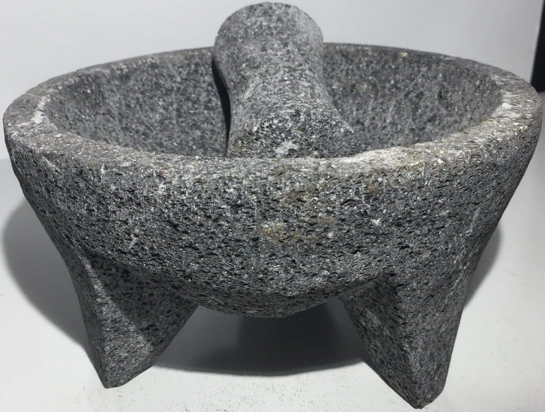 Stone Piedra Negra Molcajete