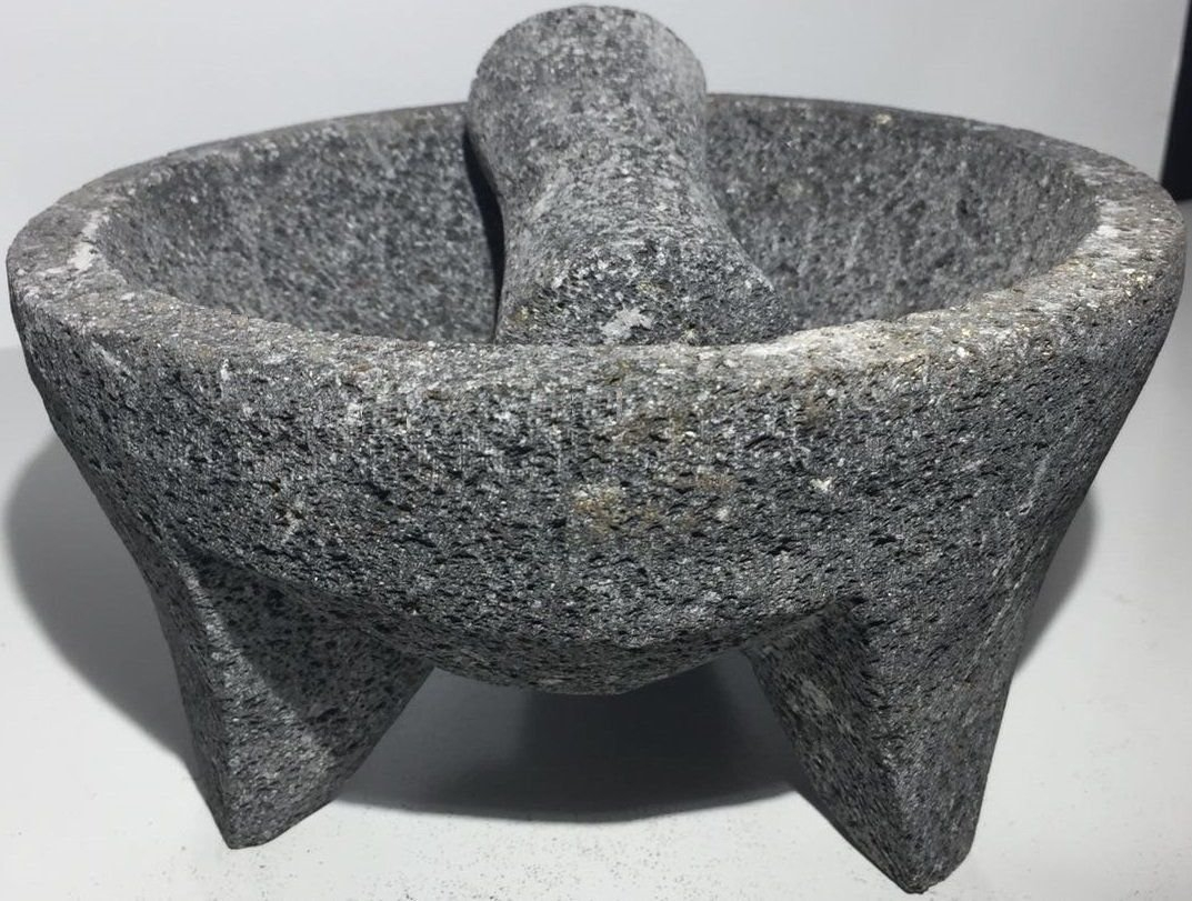 Stone Piedra Negra Molcajete