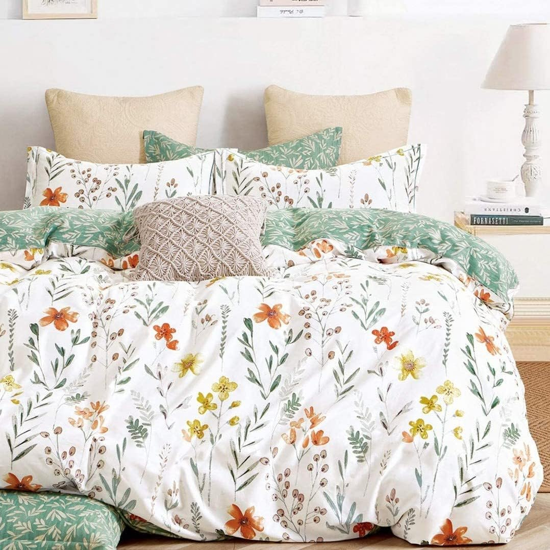 Queen White and Green Floral Reversible Microfiber Comforter Set
