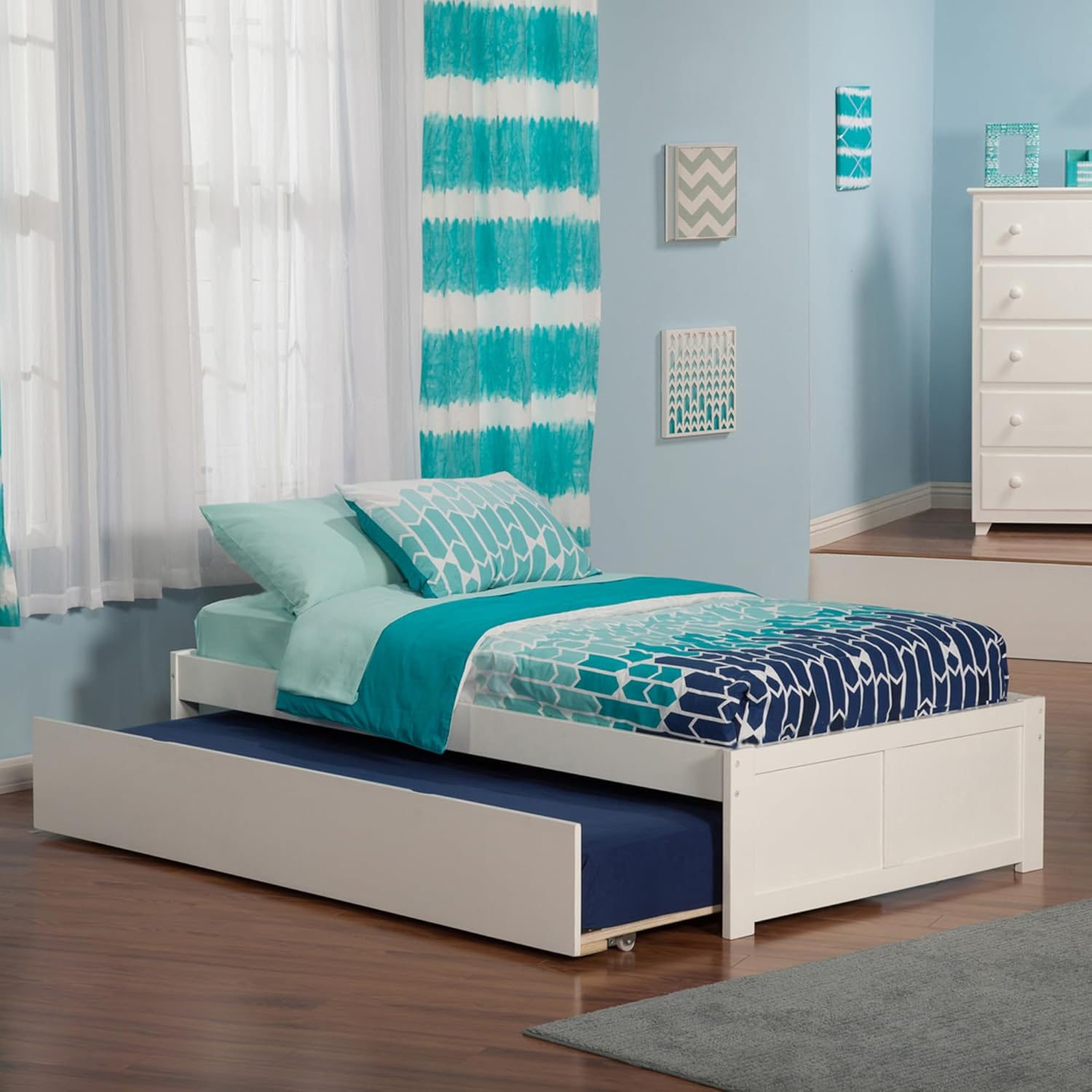 Concord Twin Extra Long Bed with Footboard and Twin Extra Long Trundle in White