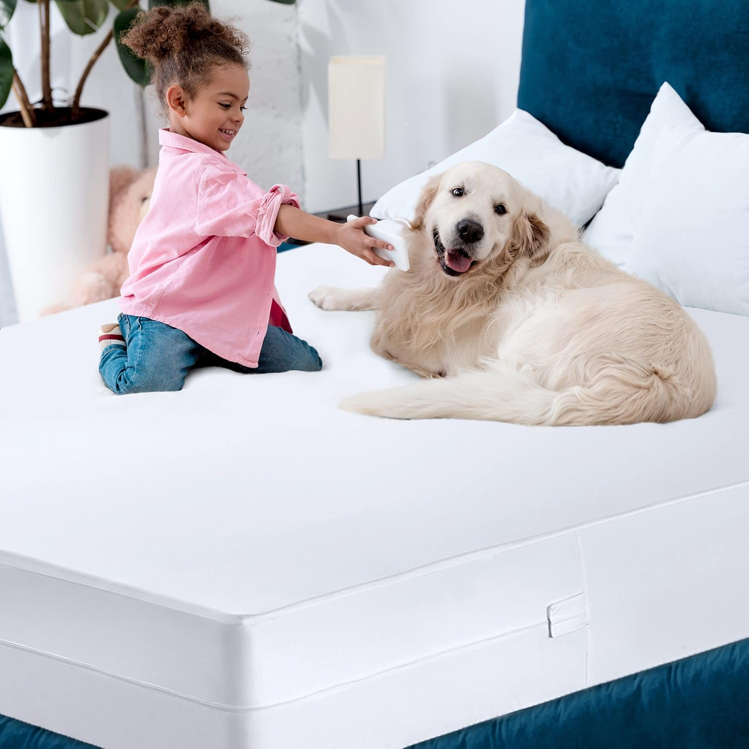 Utopia Bedding Zippered Mattress Encasement Twin XL, 100% Waterproof Bed Bug and Dust Mite Proof Mattress Protector, Absorbent Six-Sided Mattress Cover (Pack of 2)