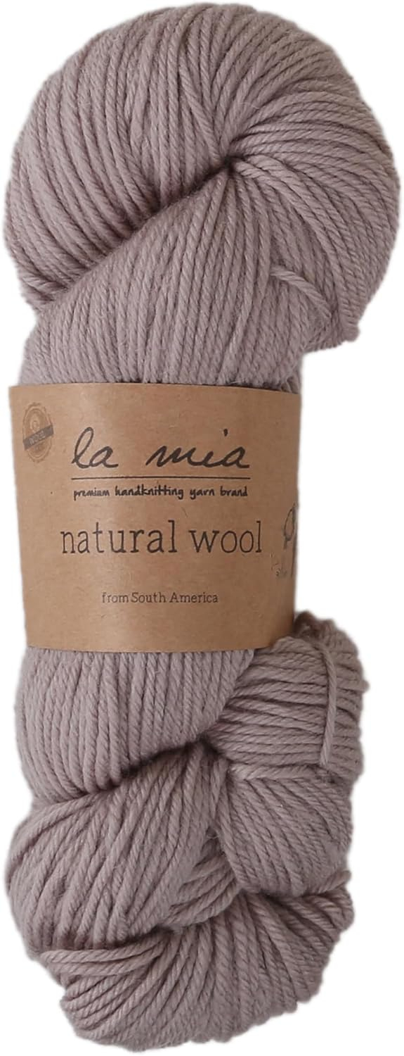 La Mia Medium Weight Beige Wool Yarn Skein