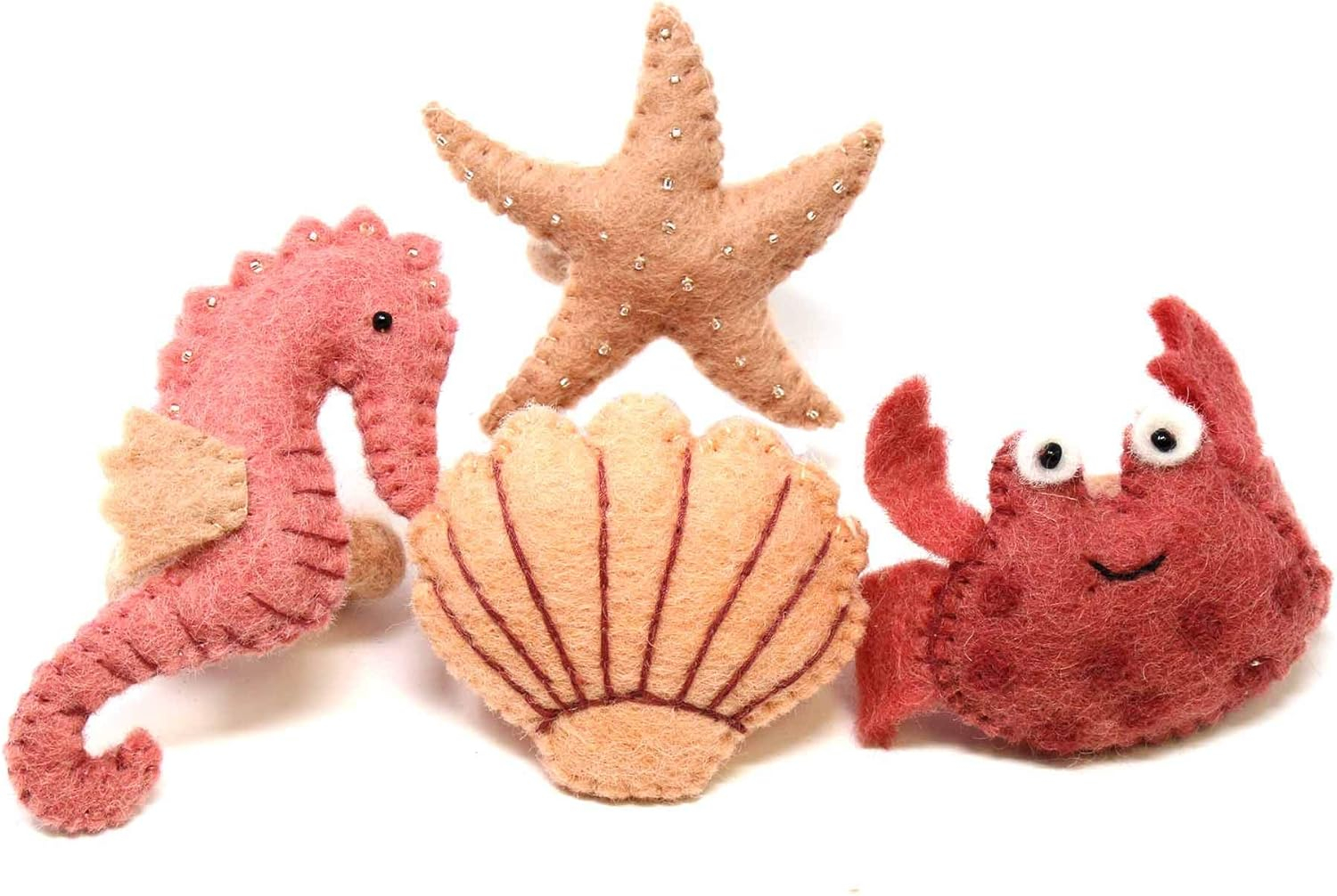 The Curated Nomad  Thrift Handmade Seashore Napkin Rings (Set of 4)
