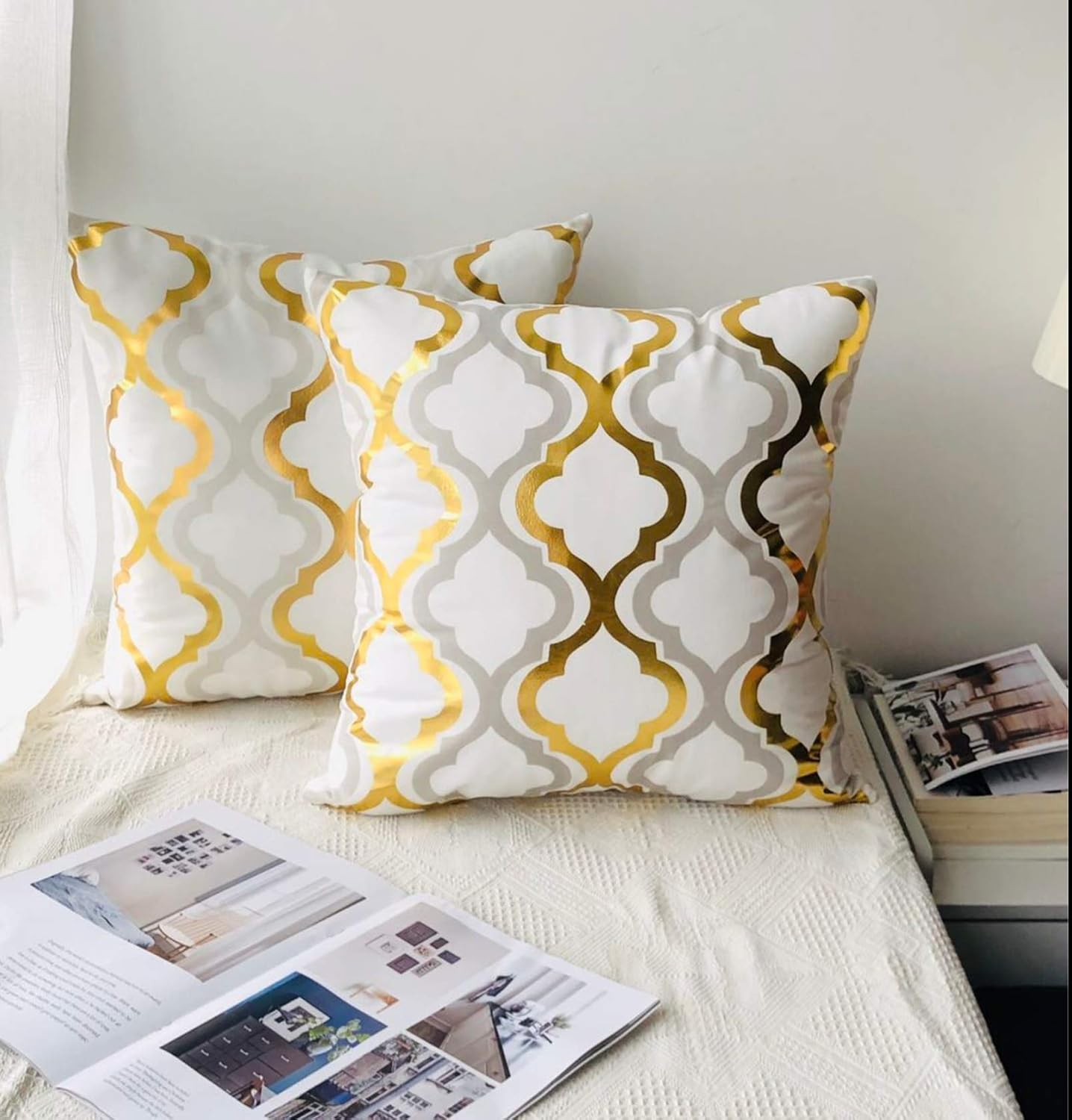 ZLINA Home Decorative Set of 4 Throw Pillow Covers Gold Foil Geometric Pillow Covers 18 ×18 Inch Cushion Covers for Couch Sofa Bedroom(White and Gold)