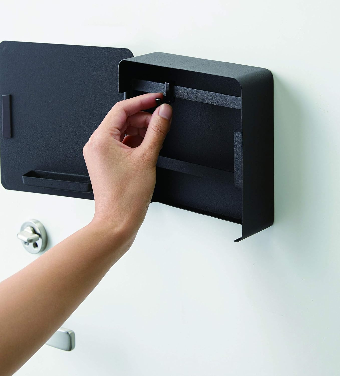 Black Steel Magnetic Wall-Mounted Key Cabinet