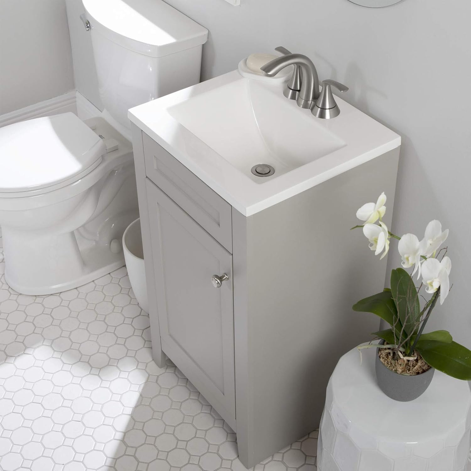 Spring Mill Cabinets Wyre 18 Inch Bathroom Vanity with White Single Sink Top, 1-Door Cabinet, 18.5" W x 16.68" D x 33.13" H, Gray