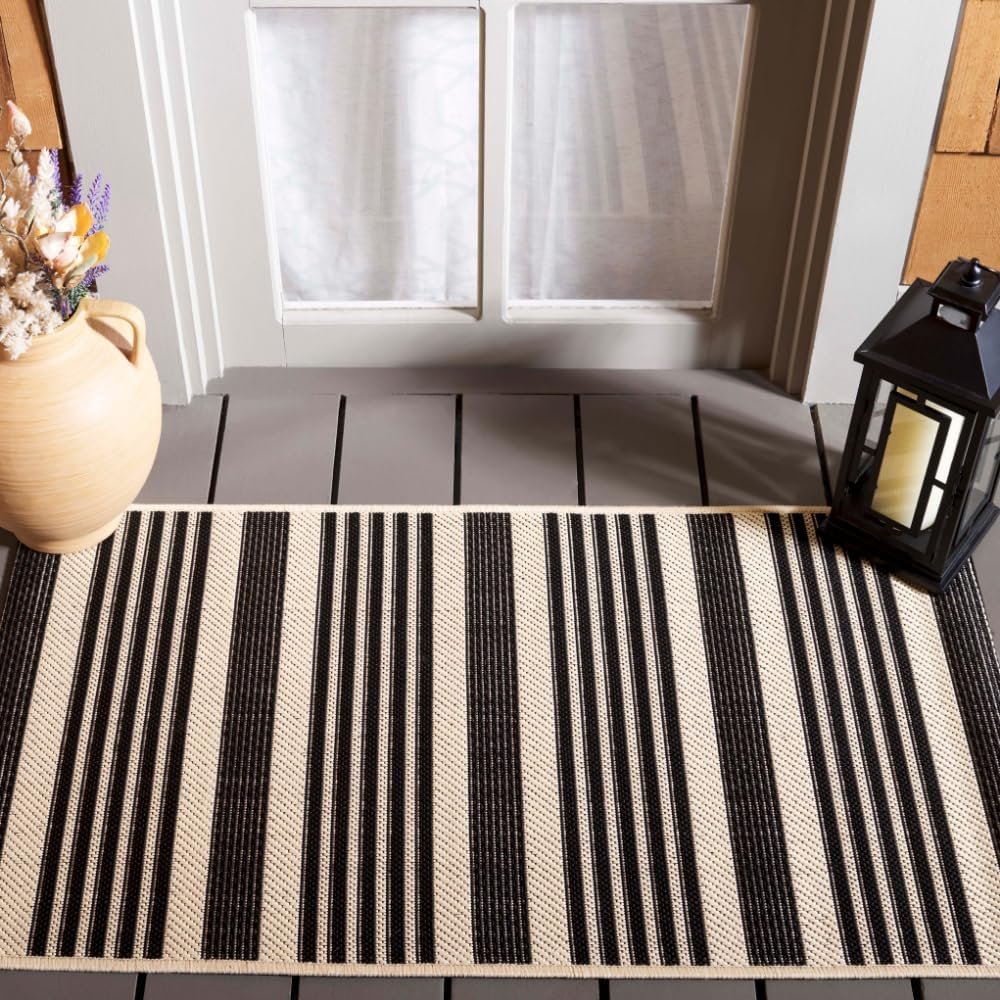 Courtyard CY6062 Power Loomed Indoor/Outdoor Accent Rug - Black/Bone - 2'x3'7" - Safavieh.