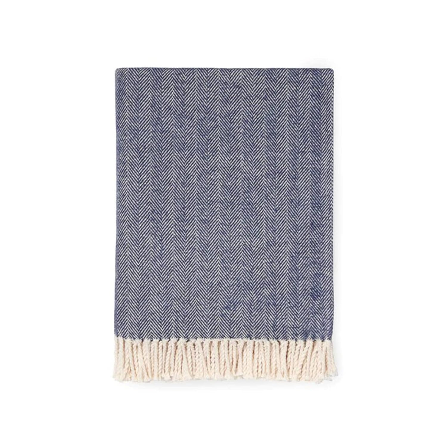 Sferra Celine Luxurious Navy Cotton Throw with Twisted Fringe