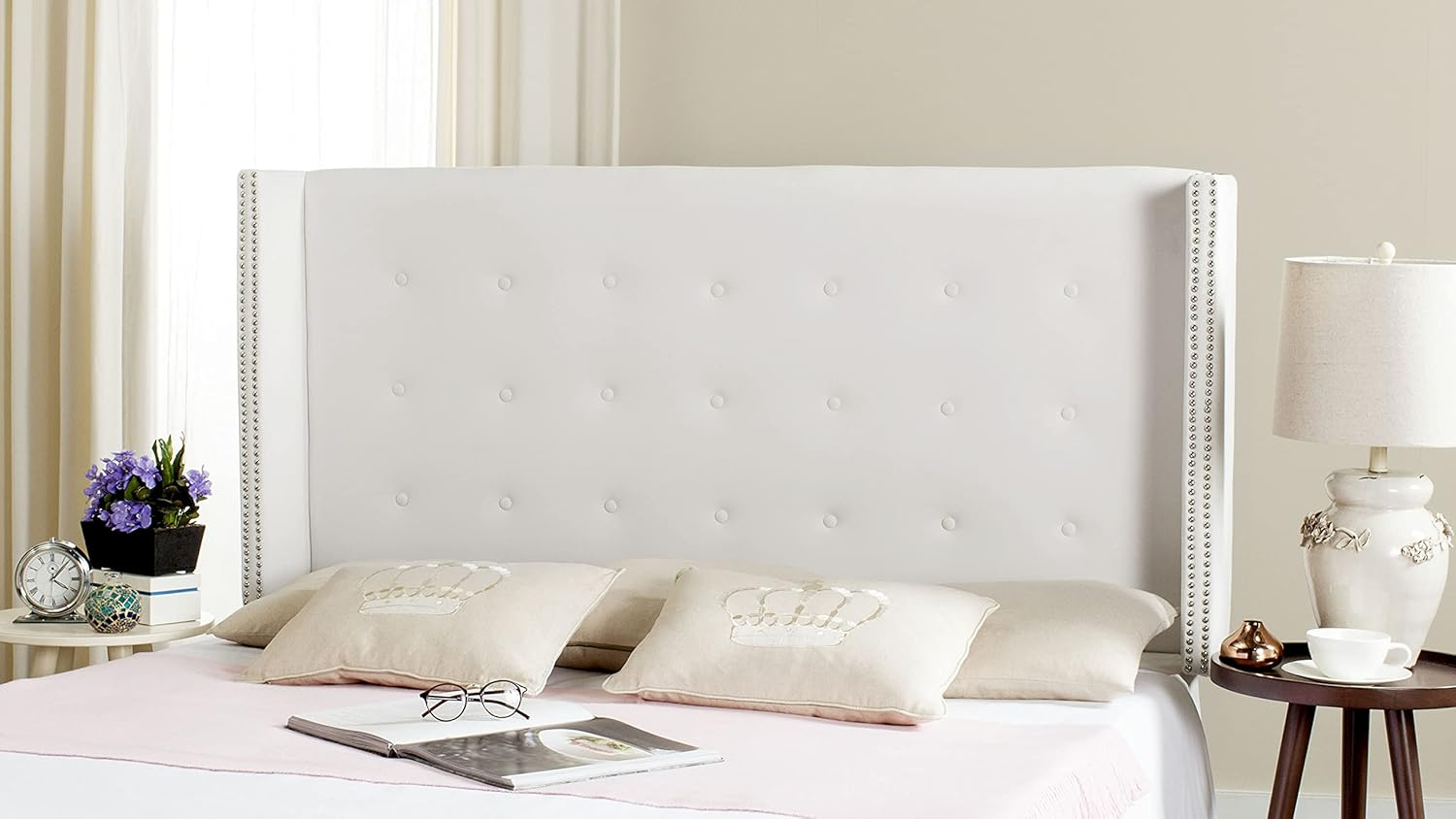 SAFAVIEH Keegan Winged Tufted Wood Headboard with Nail Heads, Queen, White