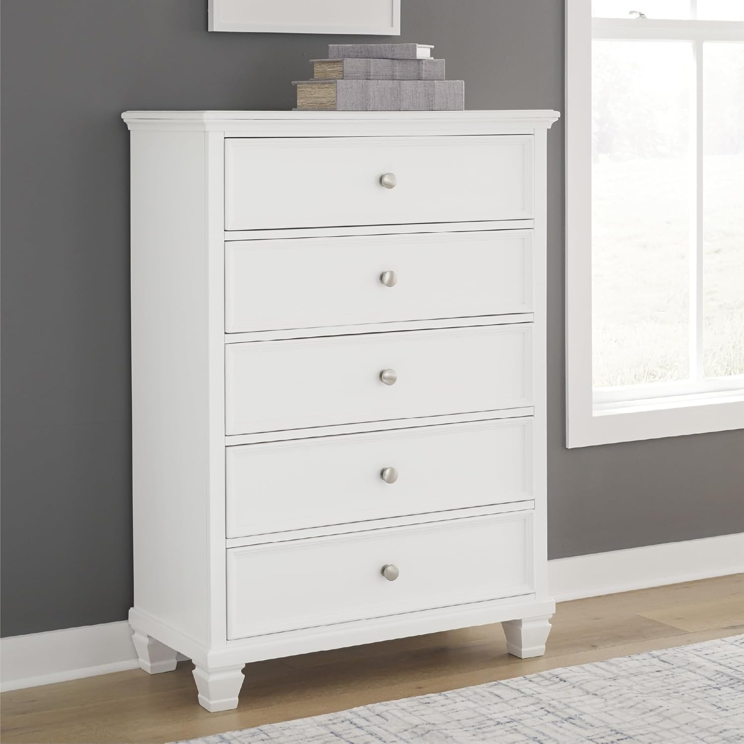Fortman White Chest of Drawers