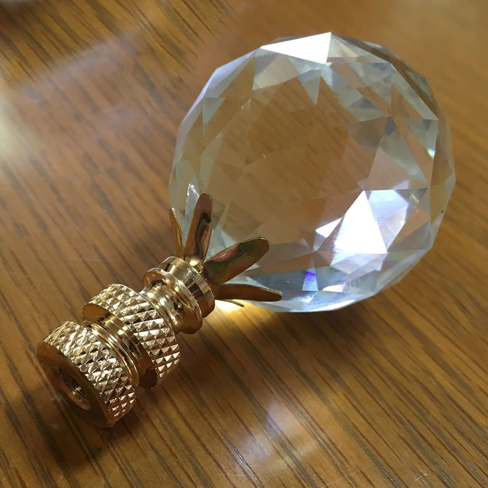 Royal Designs, Inc. Large Diamond Faceted Cut Clear K9 Crystal 1.5" Lamp Finial for Lamp Shade, Polished Brass Base (CCF-2005L-PB-1)
