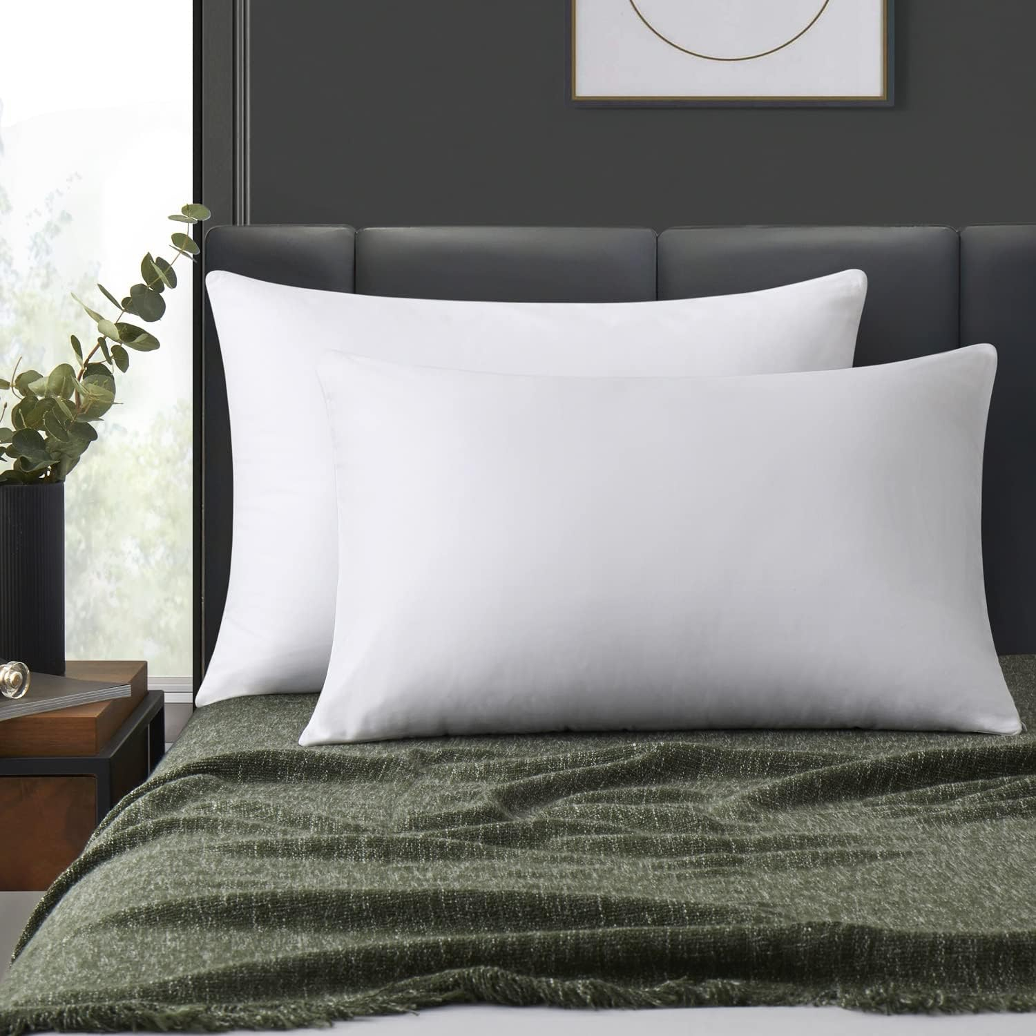 100% Cotton Zippered Pillow Cases Standard Size Set of 4, Super Soft & Breathable Pillow Protectors with Zipper, White Pillow Case Covers 20x26 Inches