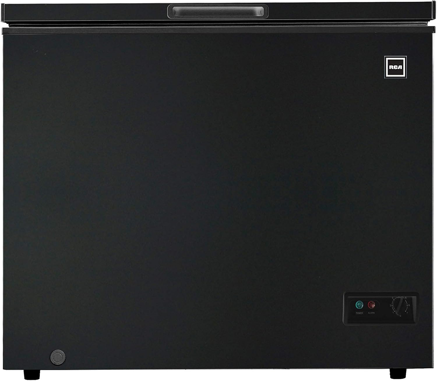 RCA, 7.1 CU FT. Chest Freezer, Black,RFRF470-BLACK-6COM