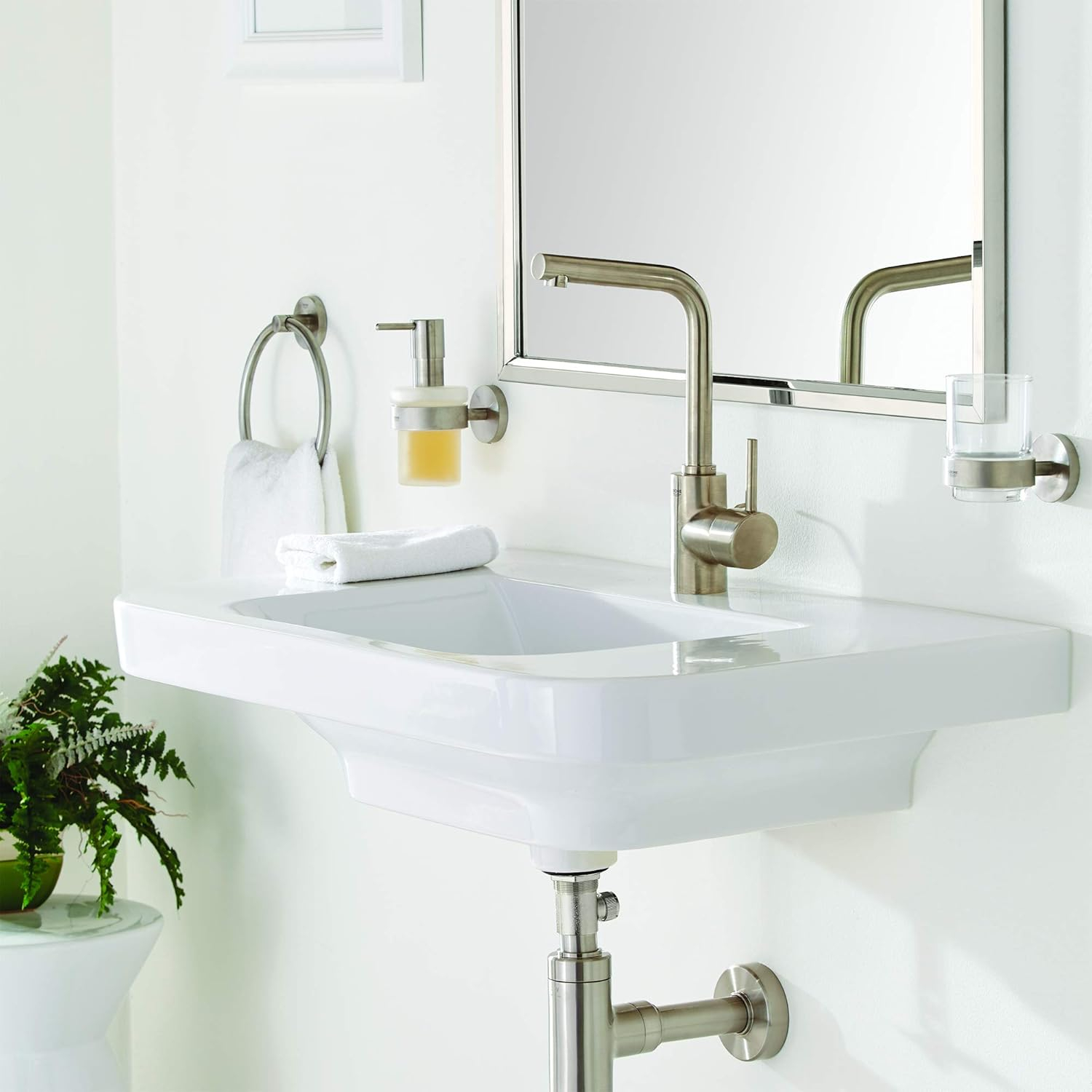 Grohe 23 737 2 Concetto 1.2 GPM Single Hole Bathroom Faucet - Nickel