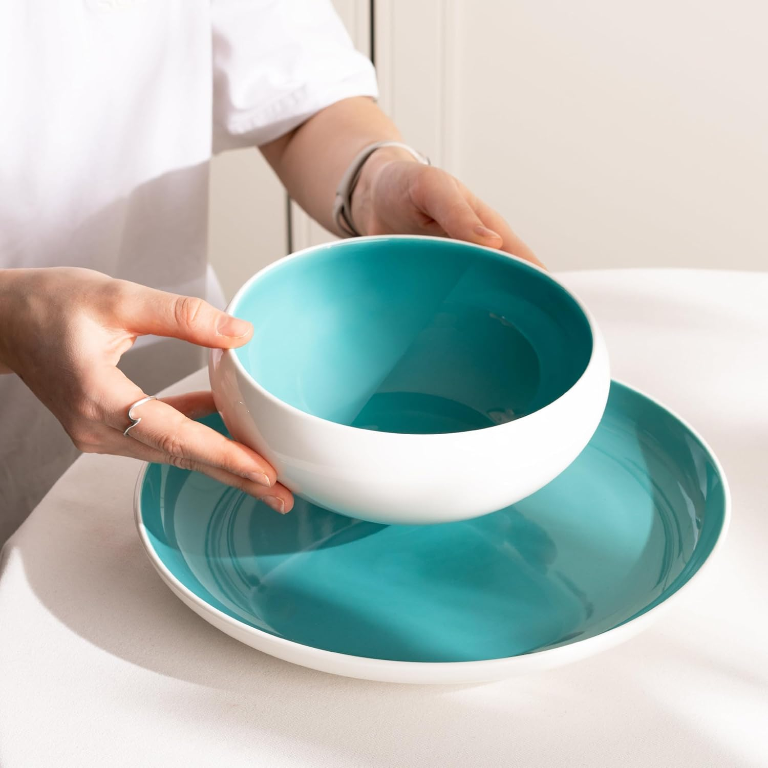 Porcelain Salad Bowls 7.2 x 3 in. Set Of 4 - Serving Bowl for Soup, Dessert, Ice Cream. Stackable Bowls for Oatmeal - Microwave, Oven, and Dishwasher Safe, Scratch Resistant 37 oz (Turquoise)